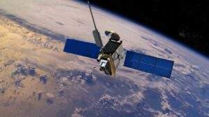 低軌道衛星互聯網系統：透過星際鏈路實現全球無縫網路覆蓋，構建太空基礎設施的通訊網絡